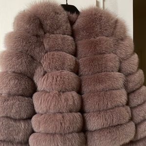 Fox fur jacket, brend new can become a vest size M never worn